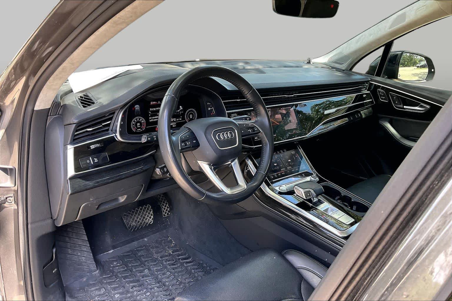 Used 2020 GREY Audi Prestige image 17