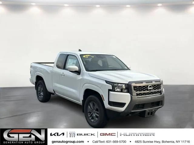 2025 Nissan Frontier SV King Cab 4X4's photo