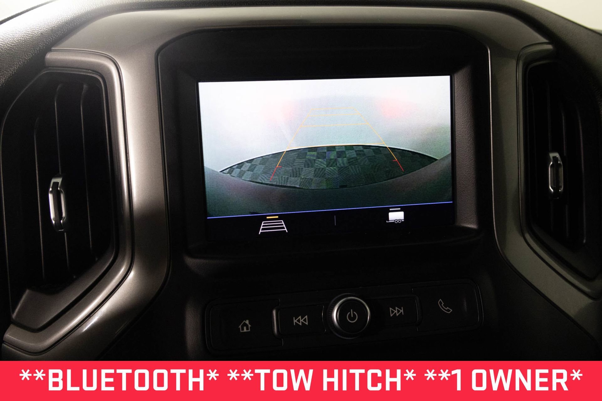 2021 Chevrolet Silverado 1500 Custom photo 3