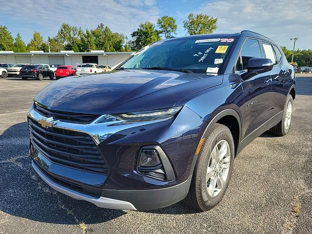 Used 2020 Blue Chevrolet LT image 3