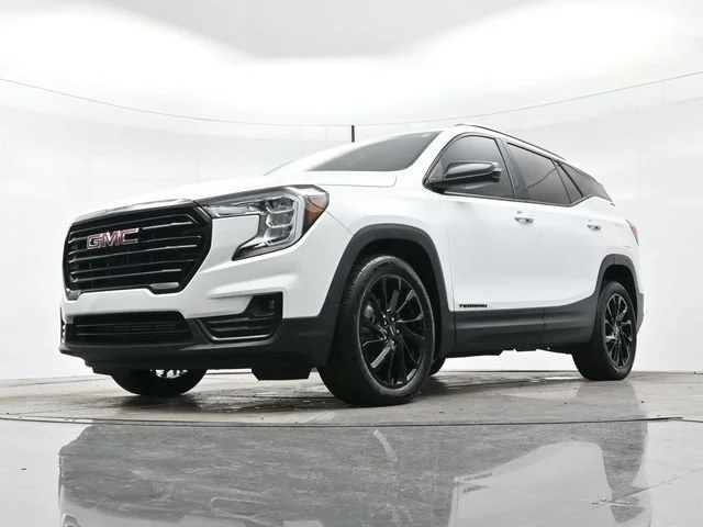 Used 2023 SUMMIT WHITE GMC SLT image 28