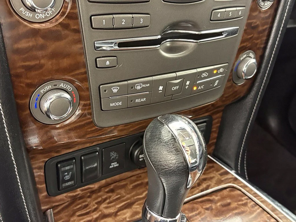 Used 2020 Gray Nissan SL image 49