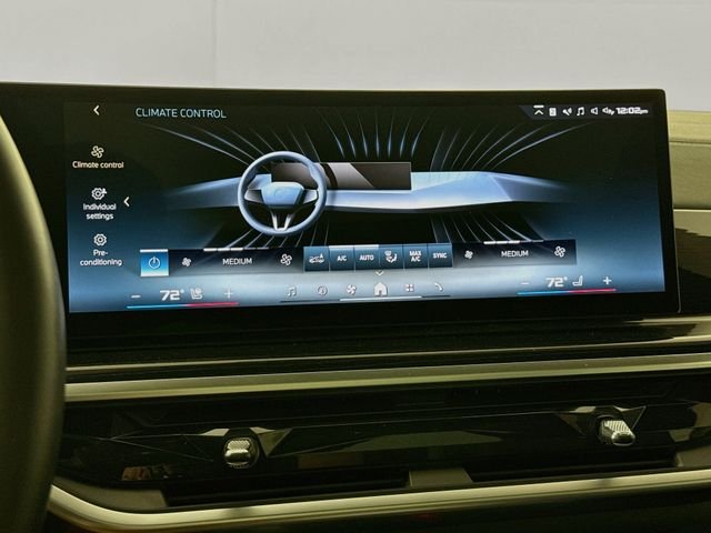 Certified Used 2025 Black Sapphire Metallic BMW M60i image 16