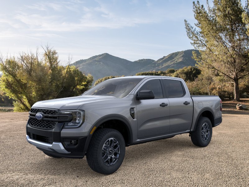 New 2026 Carbonized Gray Metallic Ford XLT image 33