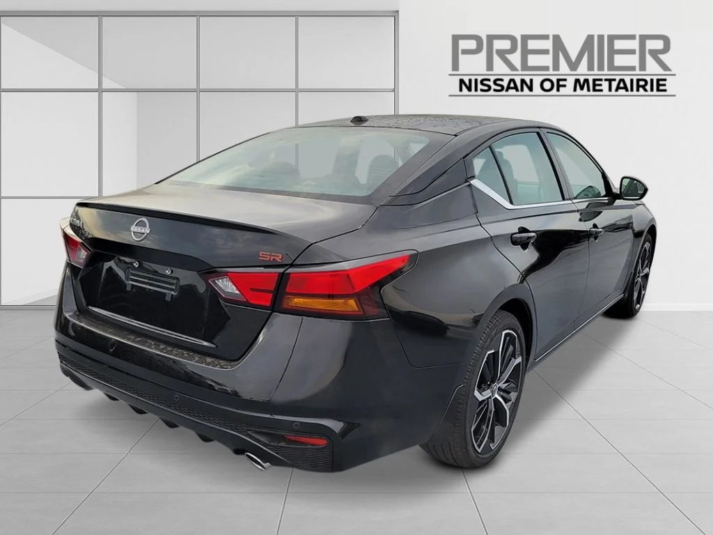 New 2026 Super Black Nissan SR image 6