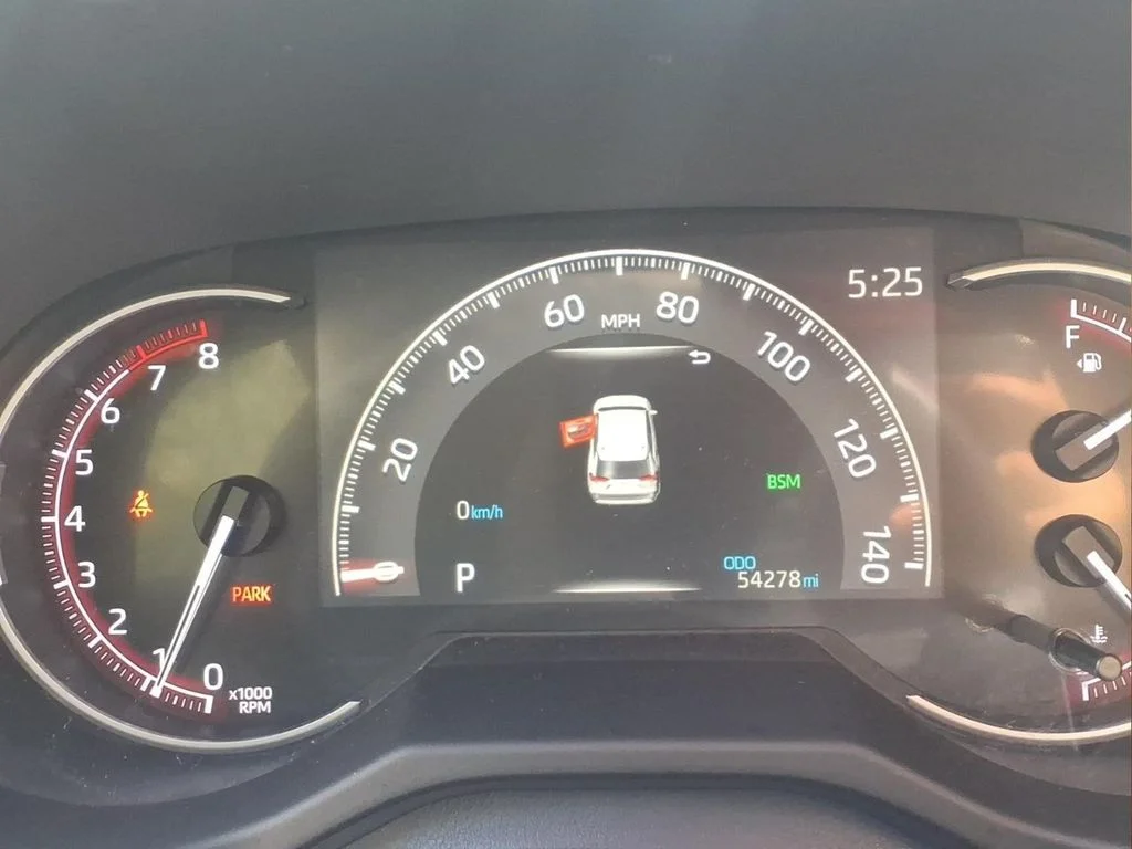 Used 2023 Black Toyota XLE image 13