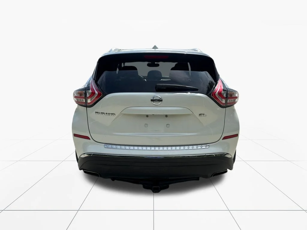Used 2015 Pearl White Nissan SL image 7