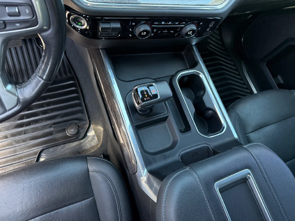 Used 2022 Gray Chevrolet LTZ image 32