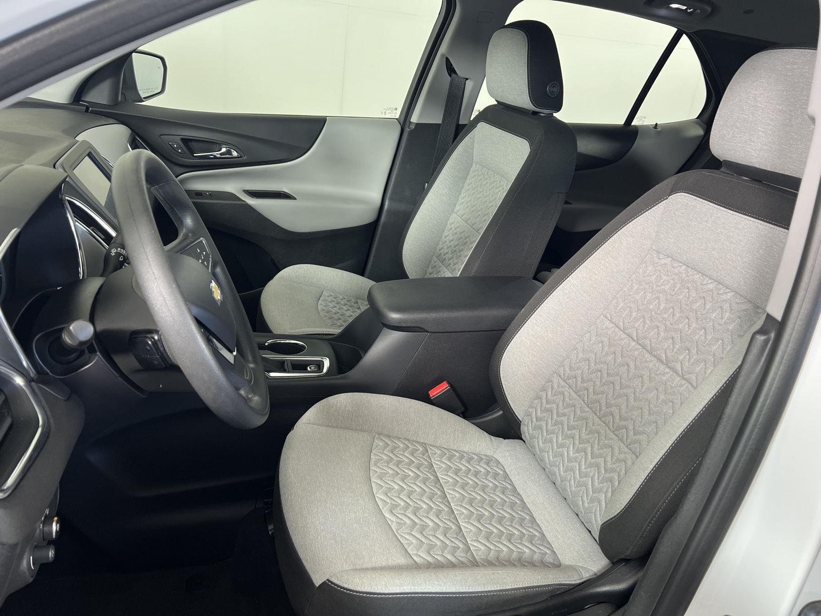 Used 2024 Summit White Chevrolet LS image 5