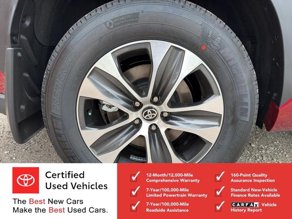 Used 2026 Ruby Flare Pearl Toyota XLE image 11