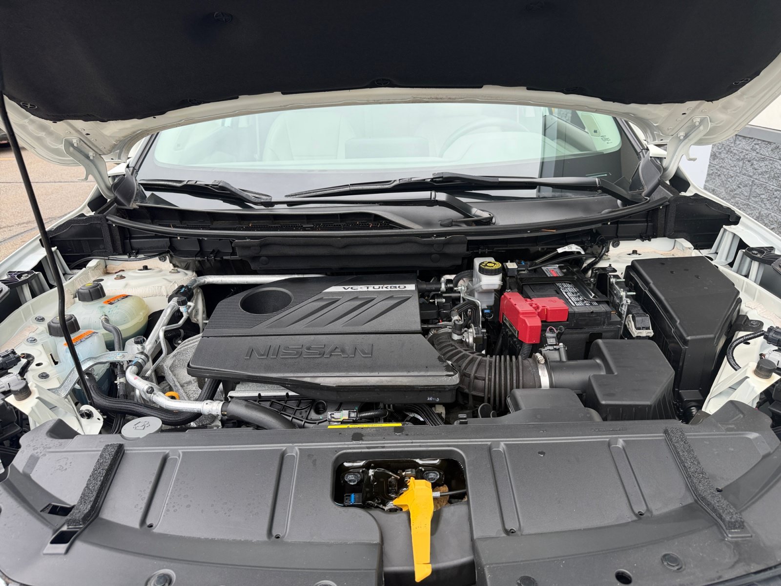 Certified Used 2023 White Nissan SL image 6
