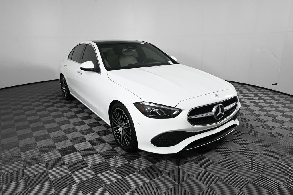 Used 2022  Mercedes-Benz C 300 image 23