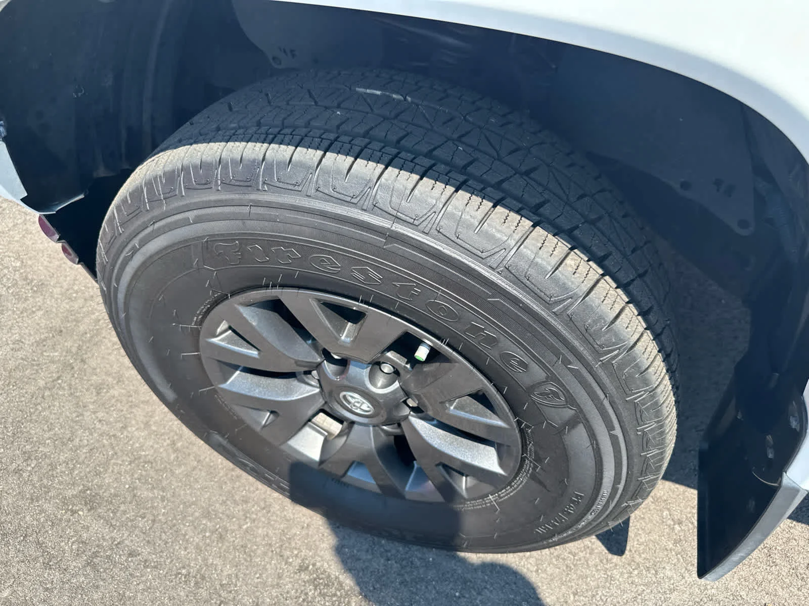 Used 2023 Ice Cap Toyota SR5 image 5