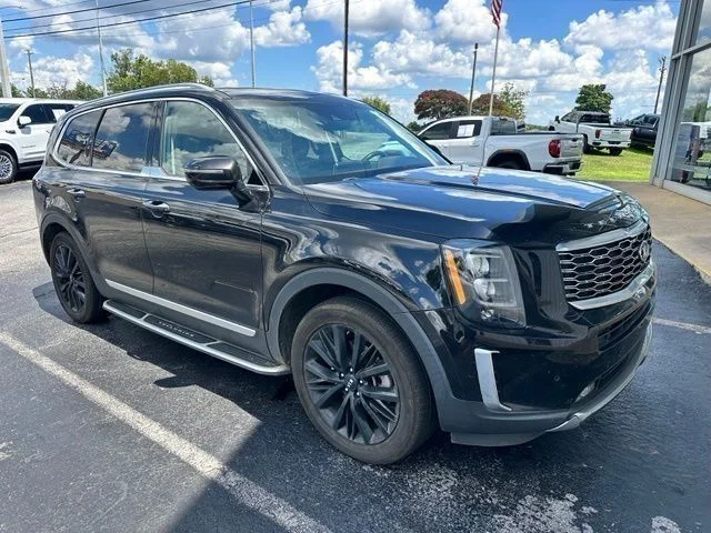 Used 2021 Black Kia SX image 8