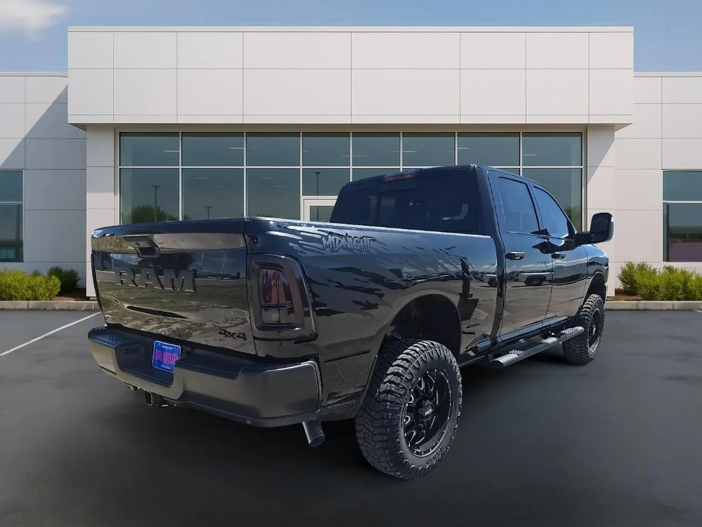 2025 RAM 2500 Tradesman - Photo 7