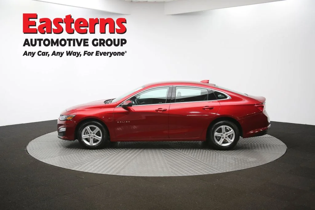 Used 2024 Red Chevrolet LT image 59