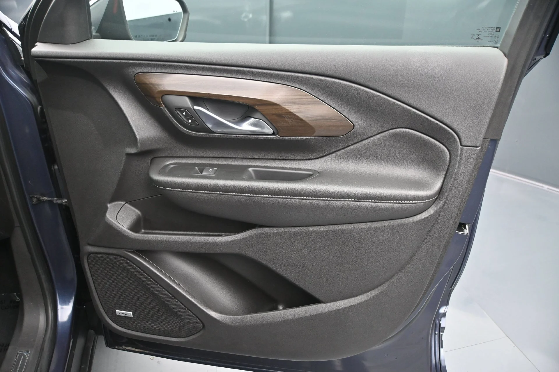 Used 2018 Blue Steel Metallic GMC Denali image 12