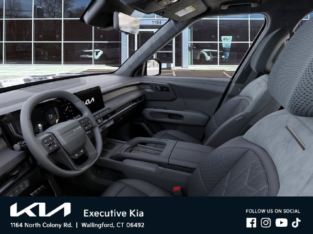 New 2027 Black Kia  image 17