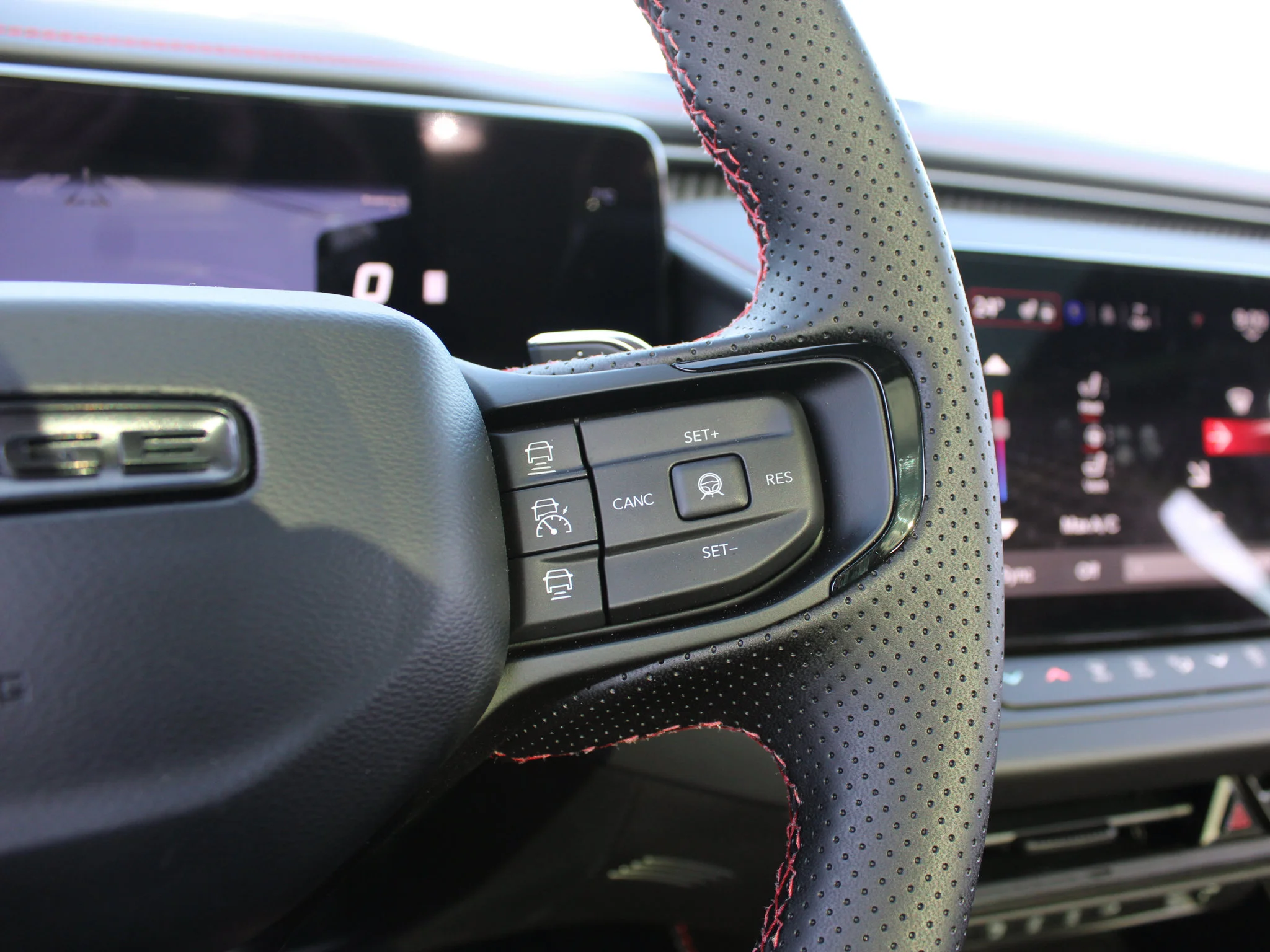 New 2026 White Dodge R/T Plus* 4-Door AWD image 22