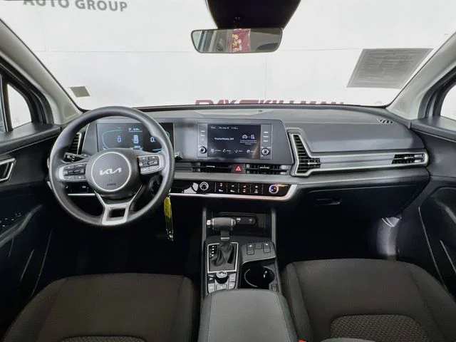 2023 Kia Sportage LX - Photo 23