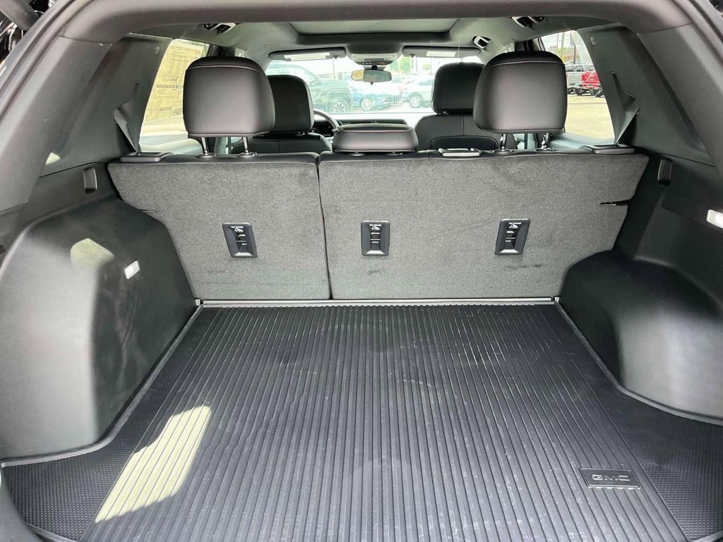 2026 GMC Terrain AT4 - Photo 17
