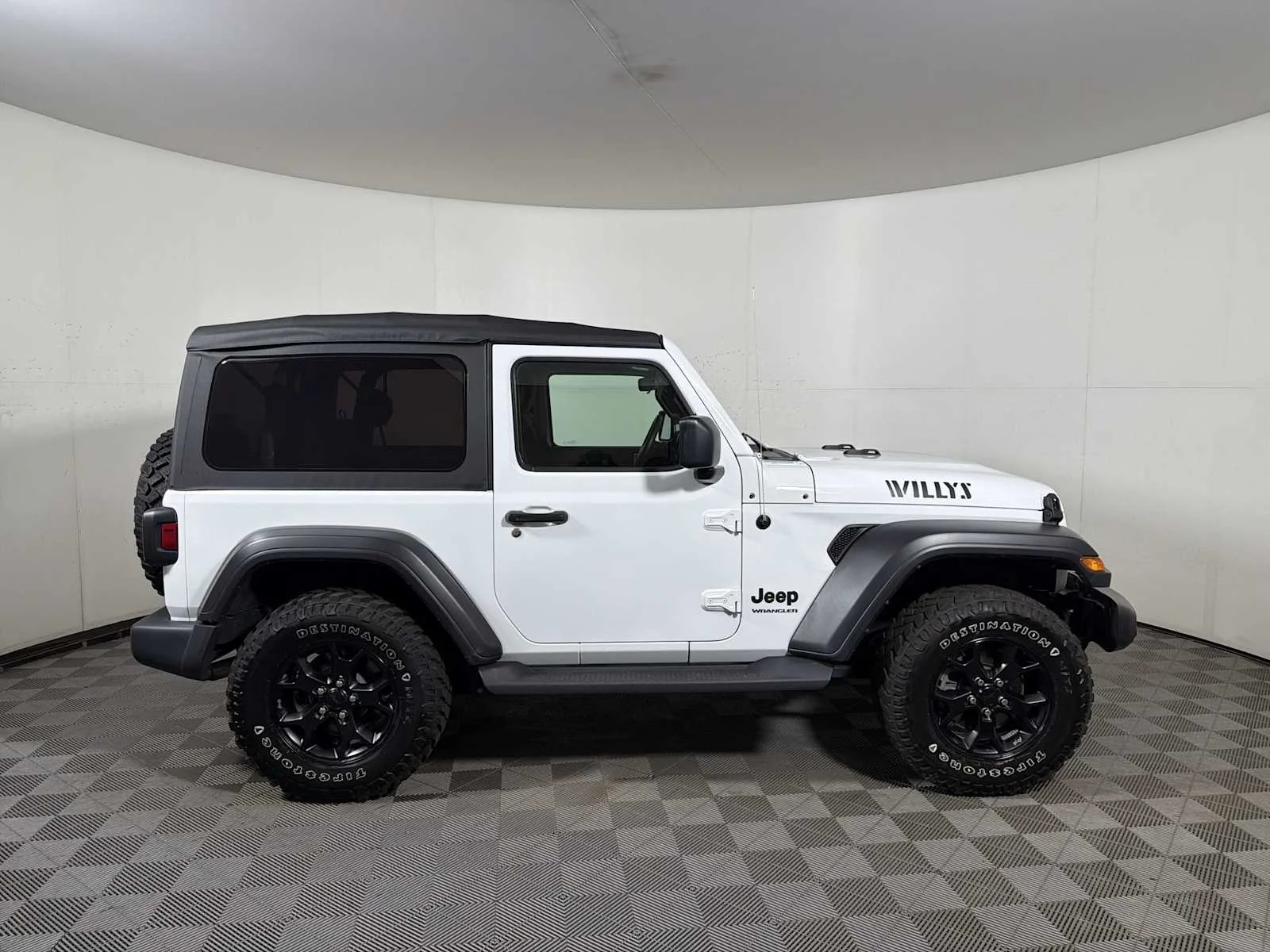 Used 2021 Bright White Clearcoat Jeep Willys image 7