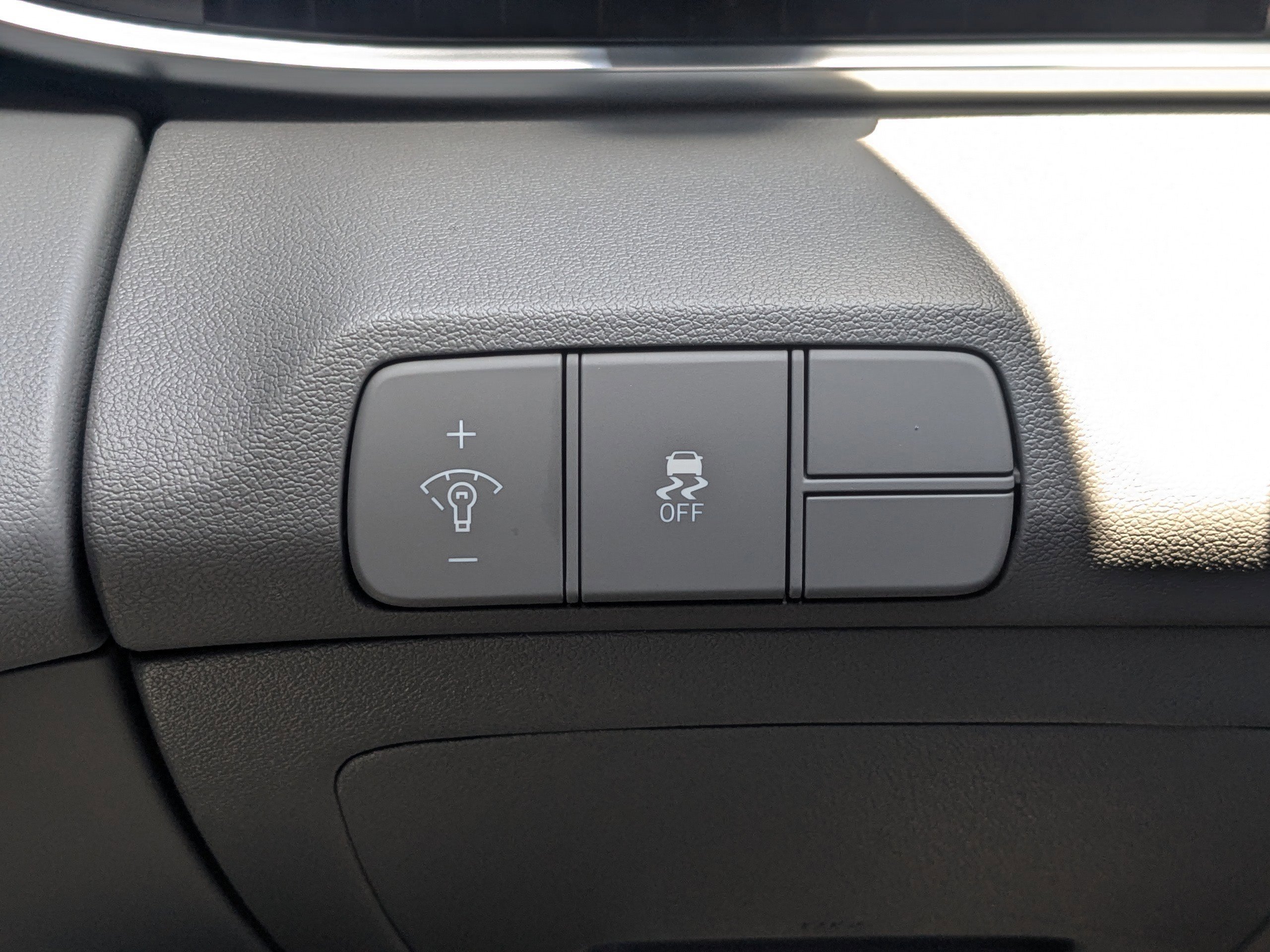 New 2026 Ecotronic Gray Hyundai SEL Sport Premium image 27