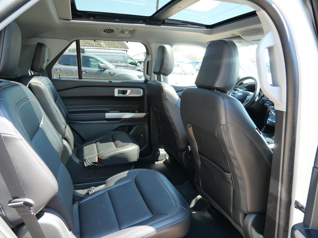 Certified Used 2023 White Ford Limited image 13