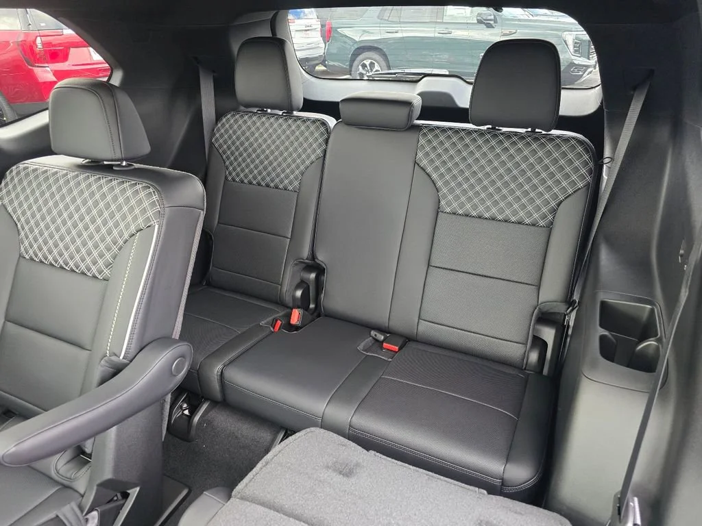 2026 GMC Acadia Denali - Photo 26