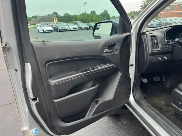 Used 2017 Silver GMC SLT image 5