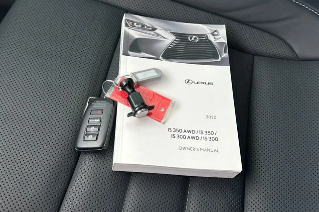 Used 2020 White Lexus 350 image 10