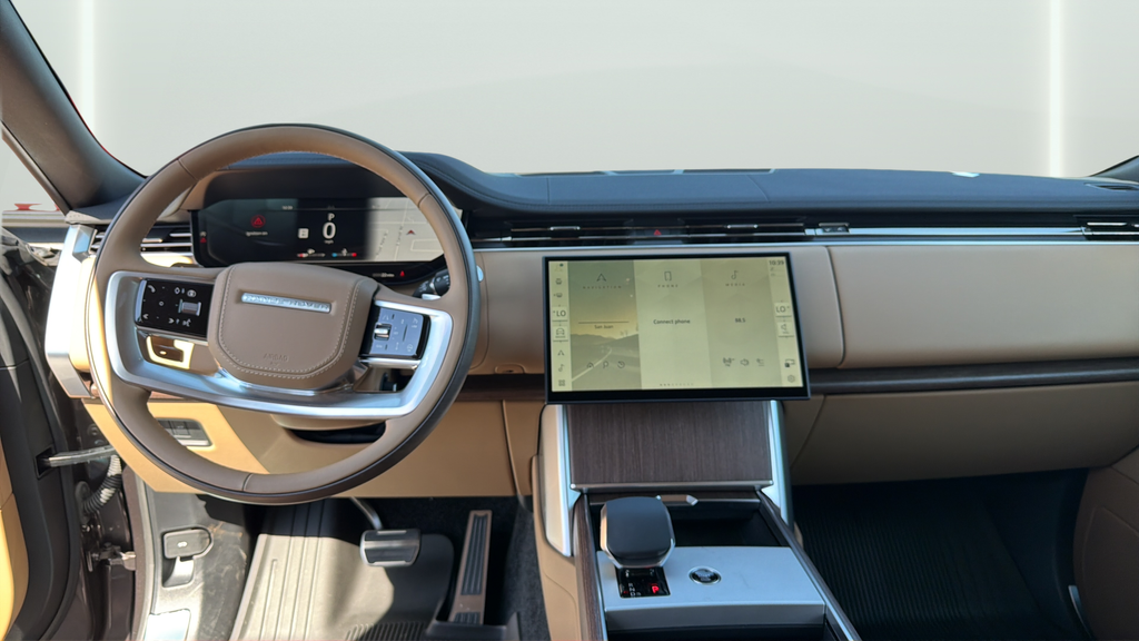 New 2026 Charente Grey Land Rover SE image 19