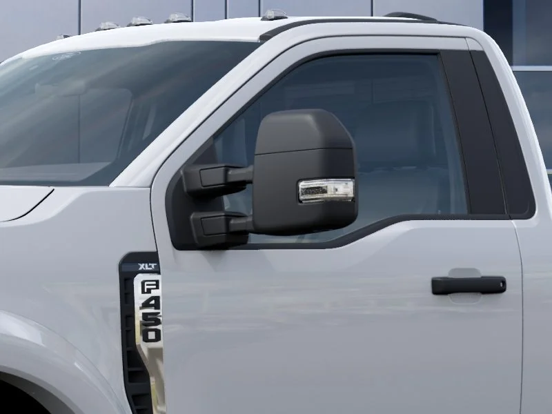 New 2027 Oxford White Ford XLT image 45