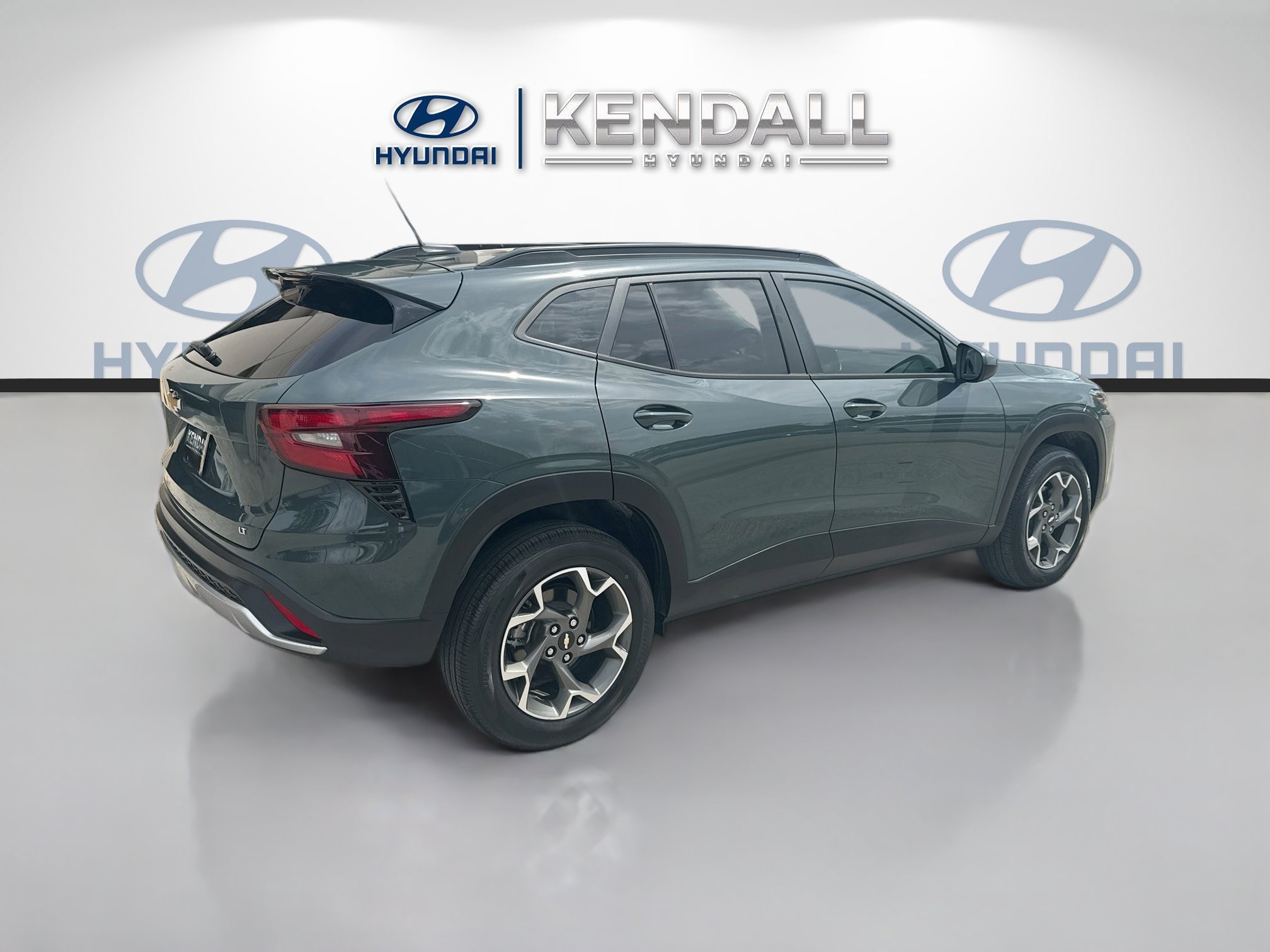 2025 Chevrolet Trax LT - Photo 6