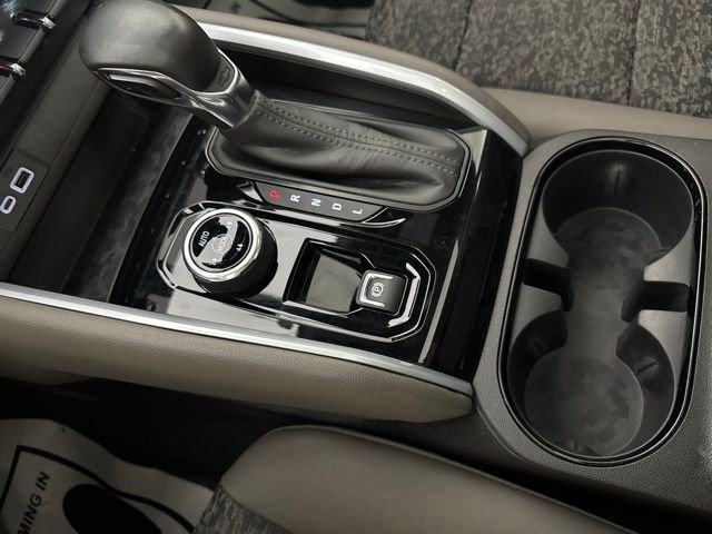Used 2024 Gray Chevrolet ZR2 image 17