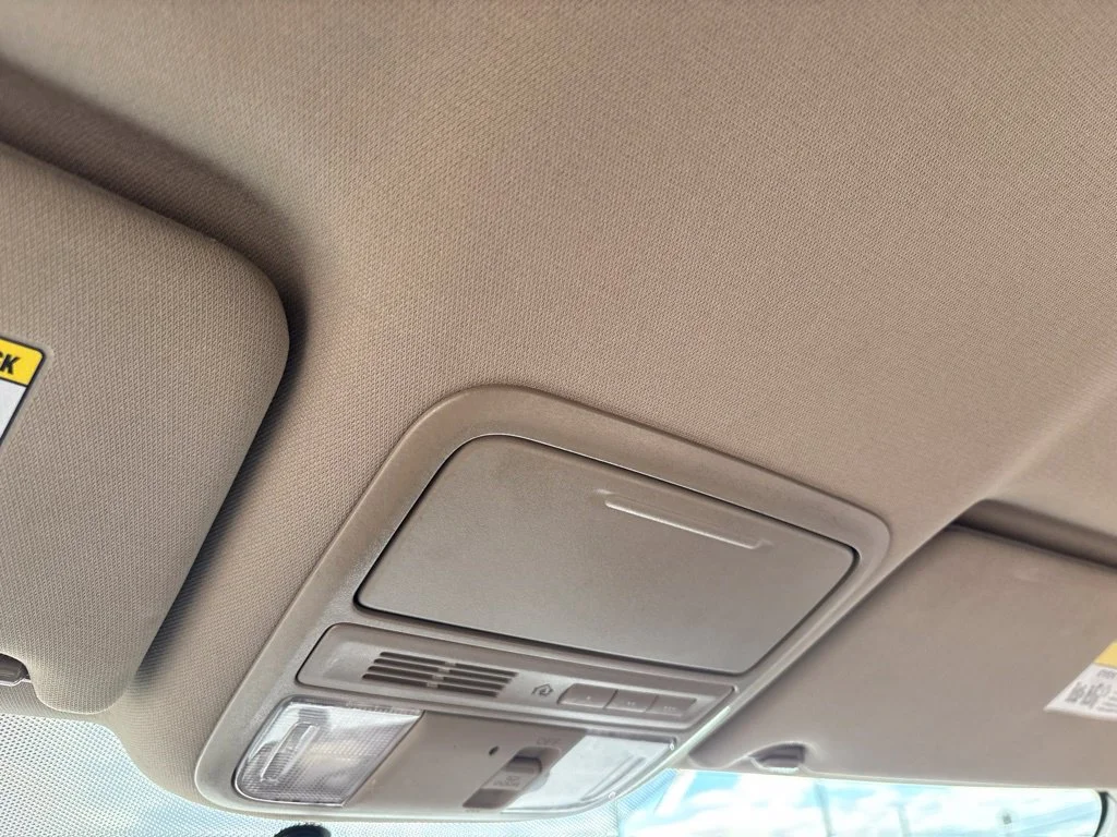 Used 2016  Honda EX image 25