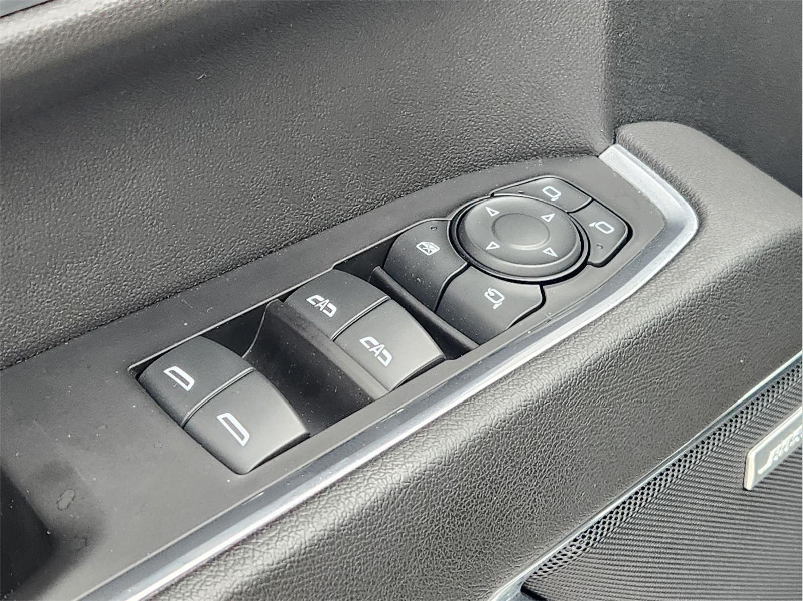 Used 2023 Iridescent Pearl Tricoat CHEVROLET LTZ image 23