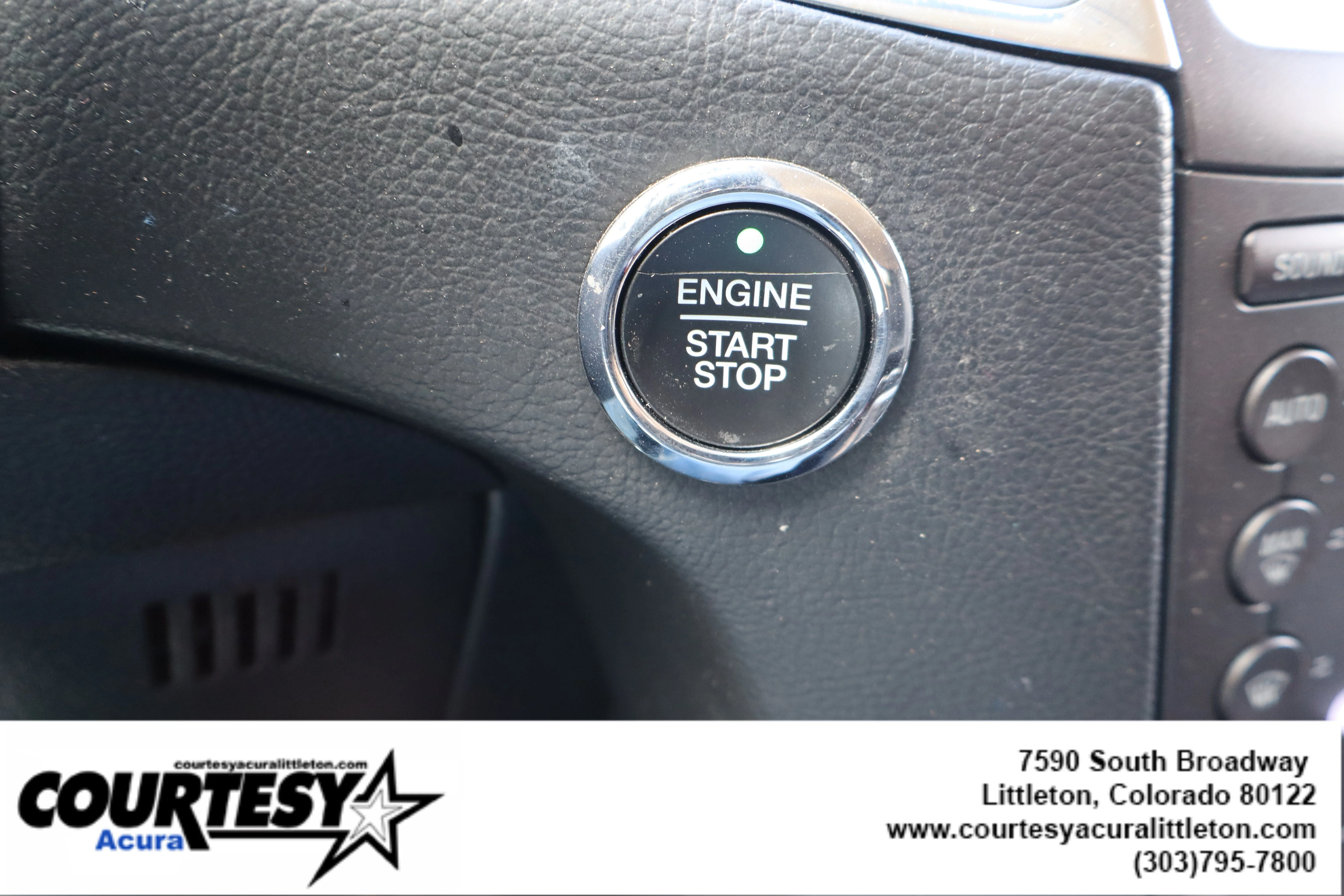 Used 2018 Silver Ford Titanium image 15