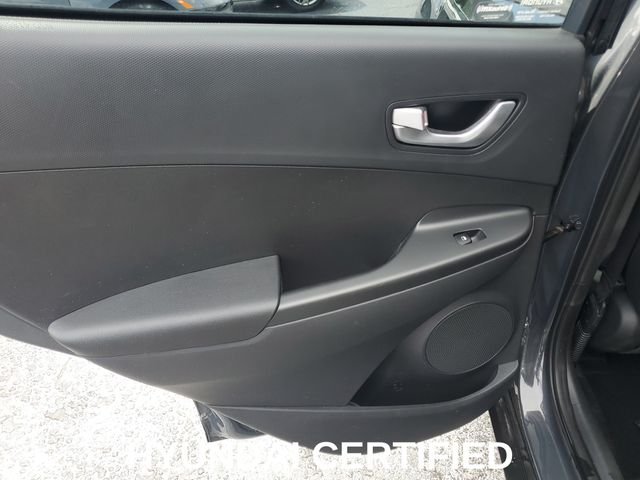 2023 Hyundai Kona SEL - Photo 28