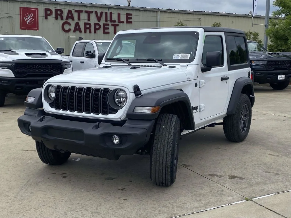 New 2026 Bright White Clear-Coat Exterior Paint Jeep Sport S image 30