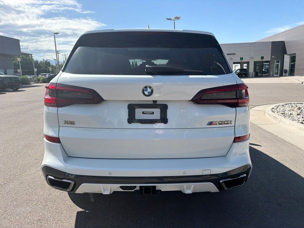 Used 2023 Mineral White Metallic BMW M50i image 7