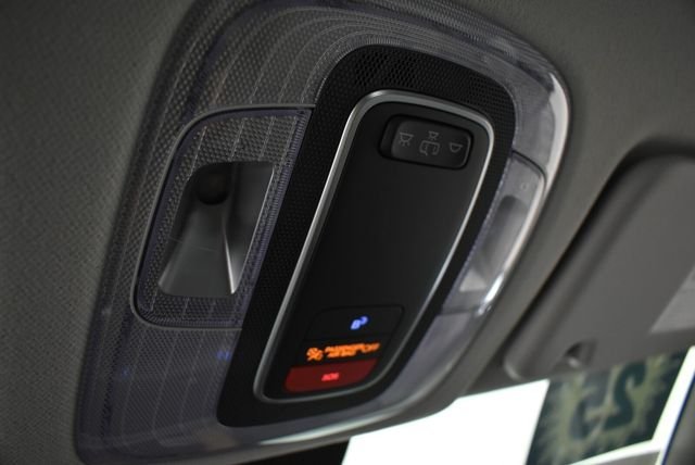 2025 Hyundai Kona SEL Convenience - Photo 45