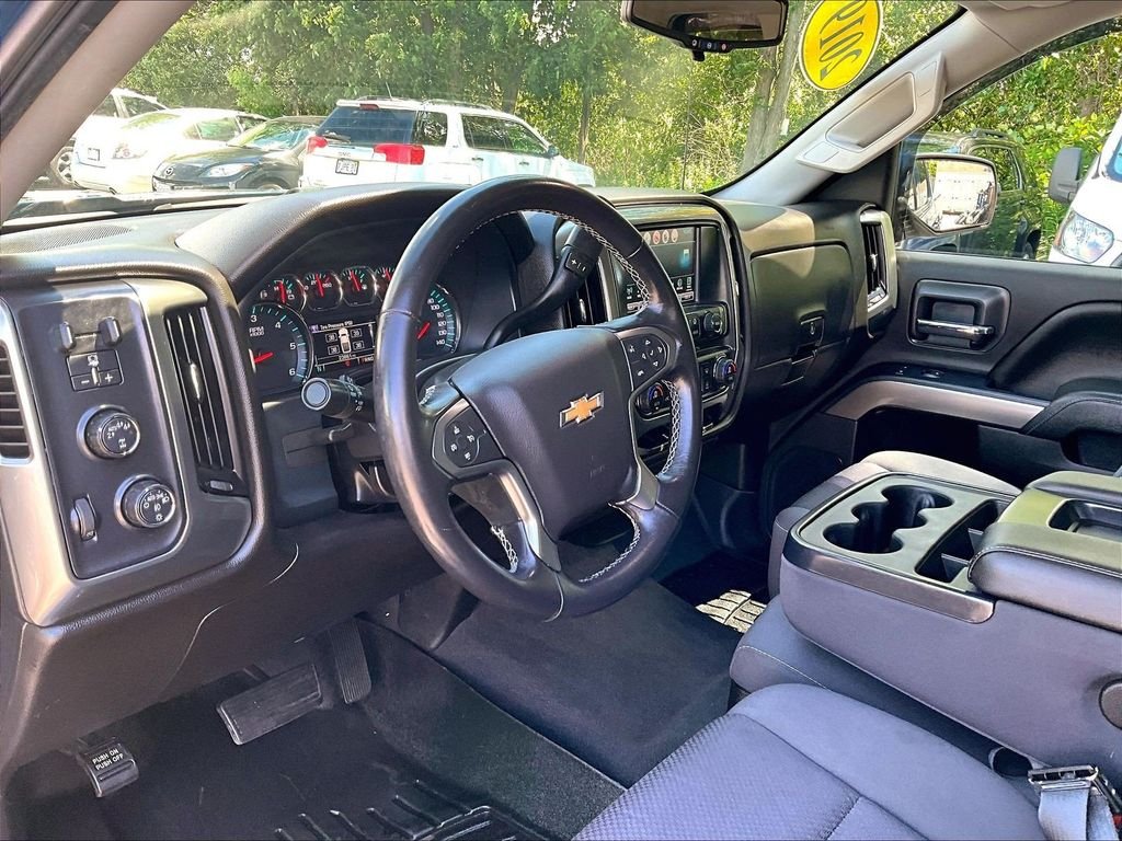 Used 2019 Blue Chevrolet LT image 8