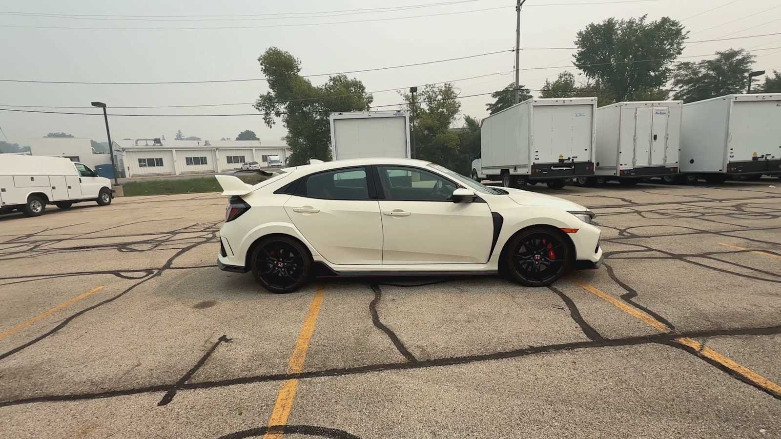 Used 2019  Honda Touring image 9