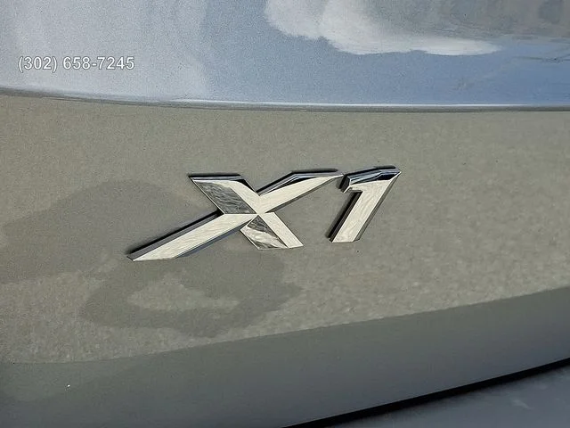 Used 2026 Space Silver Metallic BMW xDrive28i image 21