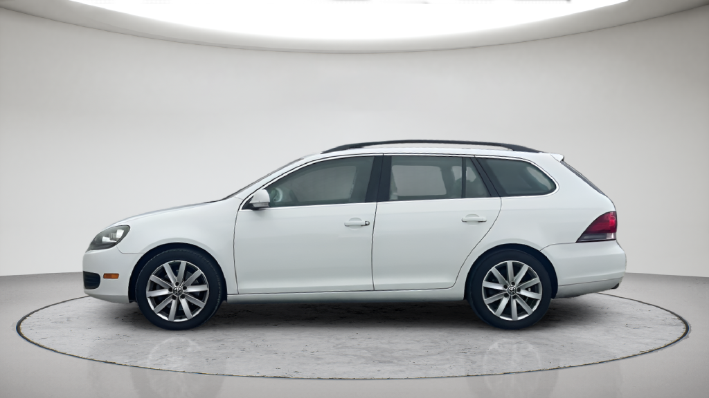 Used 2012 White Volkswagen 2.0L TDI image 11
