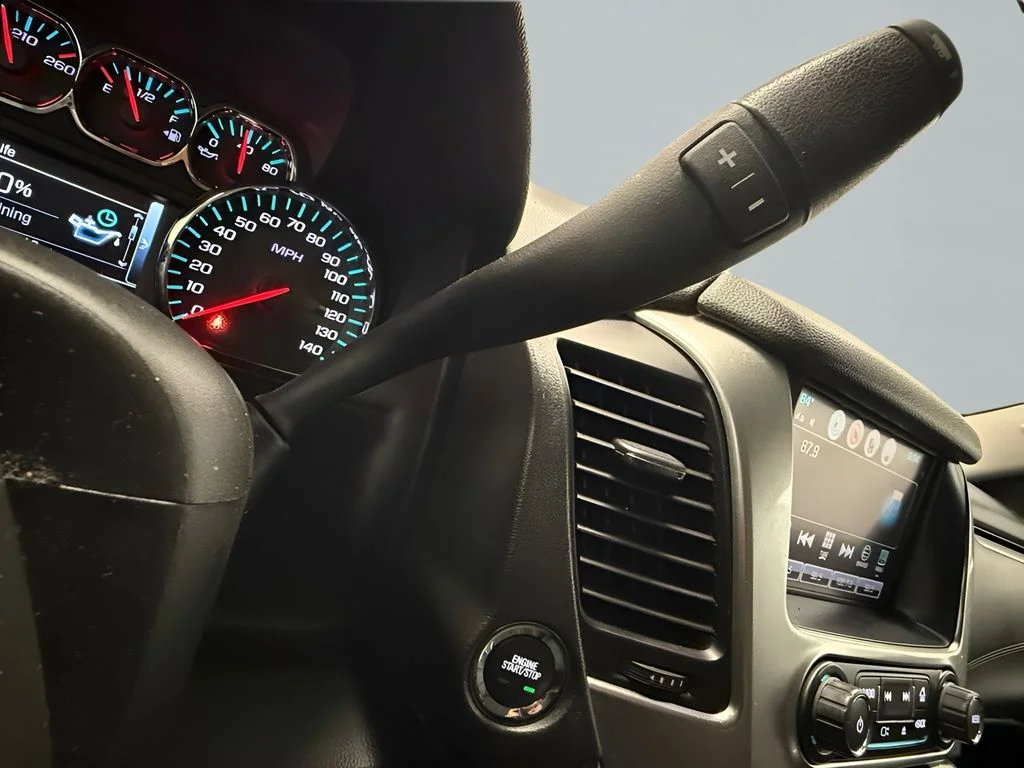 Used 2020 White Chevrolet Premier image 22