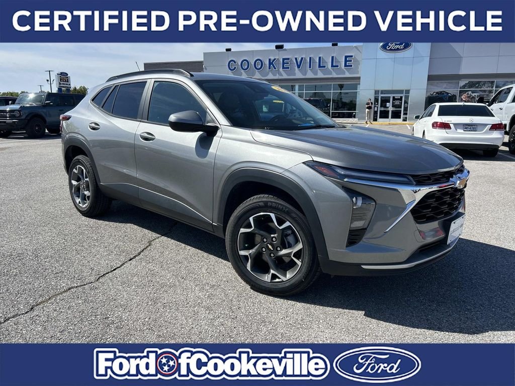 2024 Chevrolet Trax LT's photo