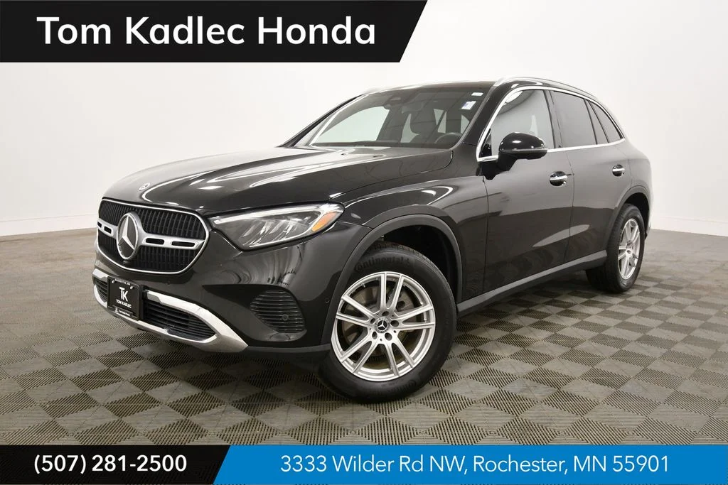 2023 Mercedes-Benz GLC 300