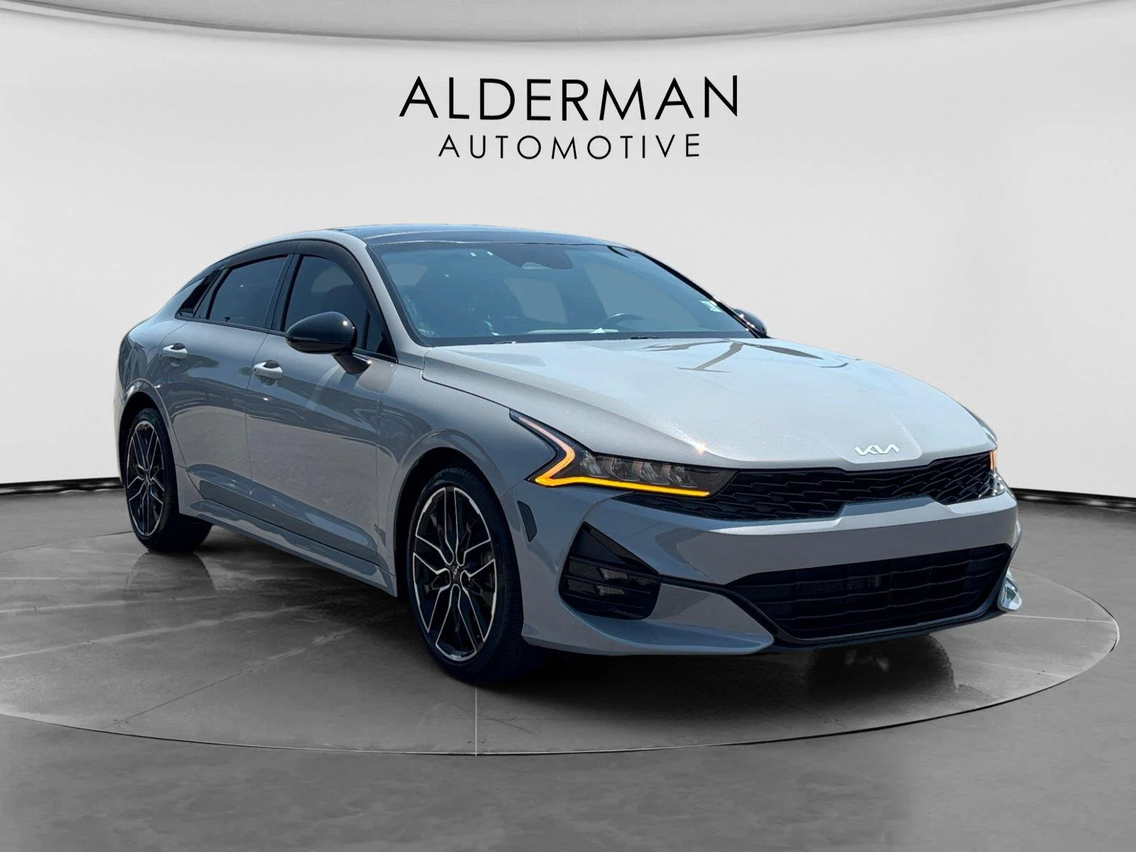 Used 2023 Wolf Gray Kia GT image 7